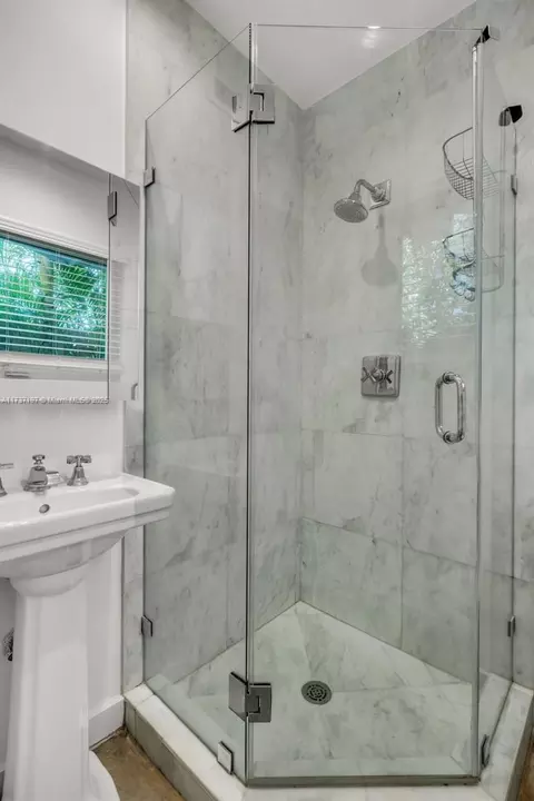385 Harbor Ct, Key Biscayne, FL 33149 photo 42