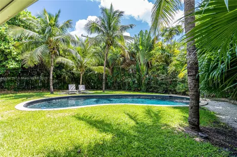 385 Harbor Ct, Key Biscayne, FL 33149 photo 19