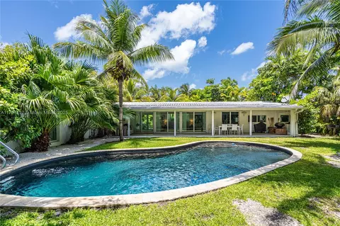 385 Harbor Ct, Key Biscayne, FL 33149 photo 22
