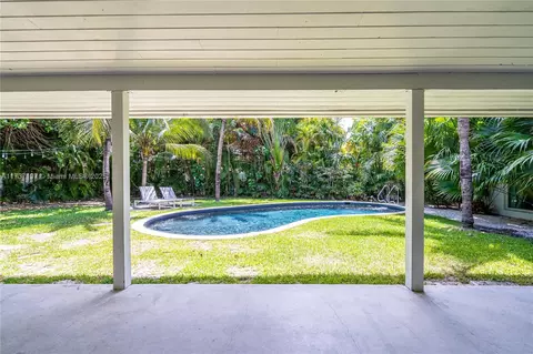 385 Harbor Ct, Key Biscayne, FL 33149 photo 12