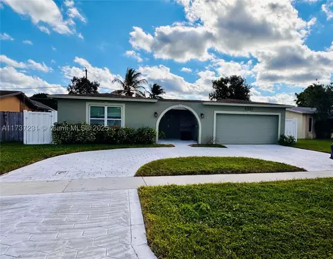 8390 NW Sunset Strip, Sunrise, FL 33322