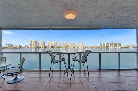 17700 N Bay Rd #608, Sunny Isles Beach, FL 33160