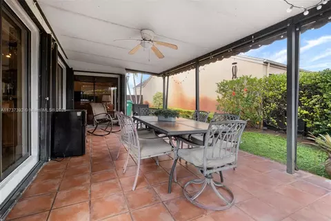 Undisclosed, Hialeah, FL 33015 photo 22