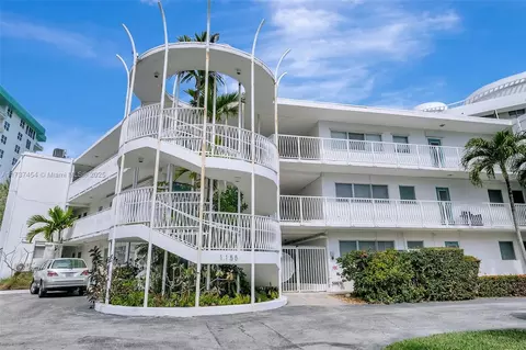 1155 103rd St #9B, Bay Harbor Islands, FL 33154