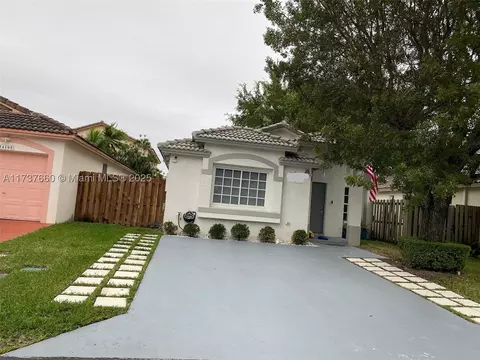 14113 SW 149th Pl, Miami, FL 33196