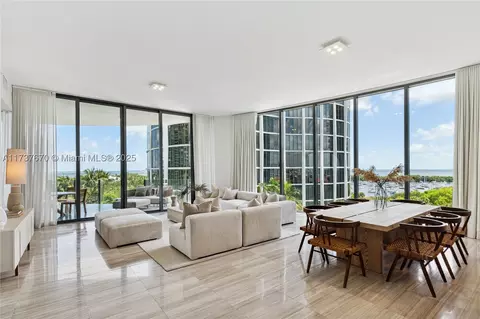 2821 S Bayshore Dr #7A, Miami, FL 33133