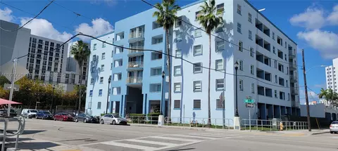 501 SW 1st St #505, Miami, FL 33130