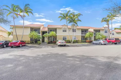 1231 SW 46th Ave #503, Pompano Beach, FL 33069