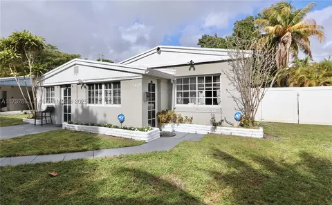 1415 NE 179th St, North Miami Beach, FL 33162