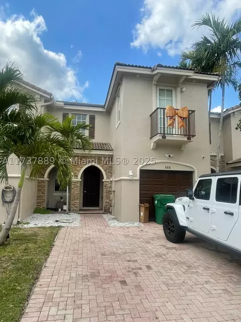 888 SW 154th Path, Miami, FL 33194