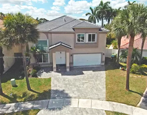 20 Gables Blvd, Weston, FL 33326