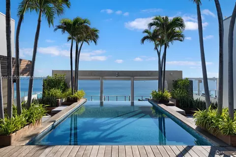 125 Ocean Dr #PENTHOUSE, Miami Beach, FL 33139