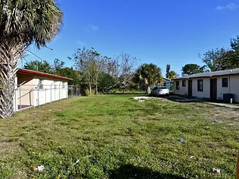 1118 N 16th Ct, Fort Pierce, FL 34950