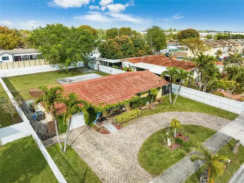 735 W 69th Pl, Hialeah, FL 33014 photo 31