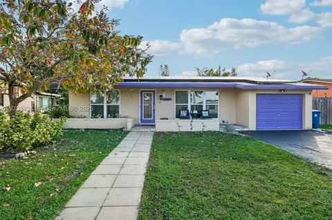2620 NW 94th Way, Sunrise, FL 33322