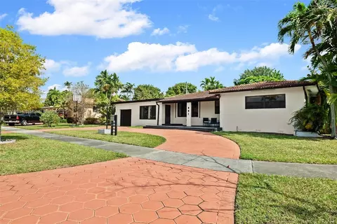 Other - 901 Apache St, Miami Springs, FL 33166 photo 2 of 4