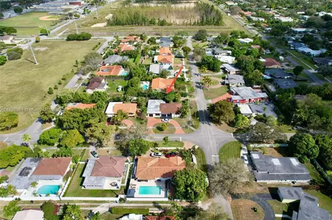 View/Area - 901 Apache St, Miami Springs, FL 33166 photo 1 of 3