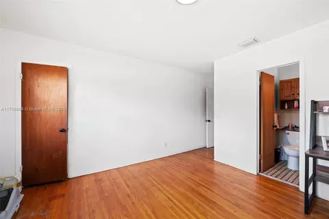Bedroom - 901 Apache St, Miami Springs, FL 33166 photo 4 of 5