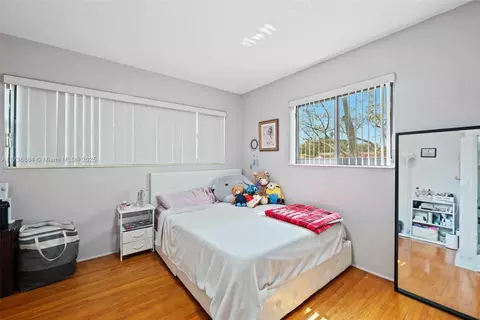 Bedroom - 901 Apache St, Miami Springs, FL 33166 photo 2 of 5