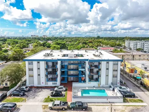 1230 NE 139th St #411, North Miami, FL 33161