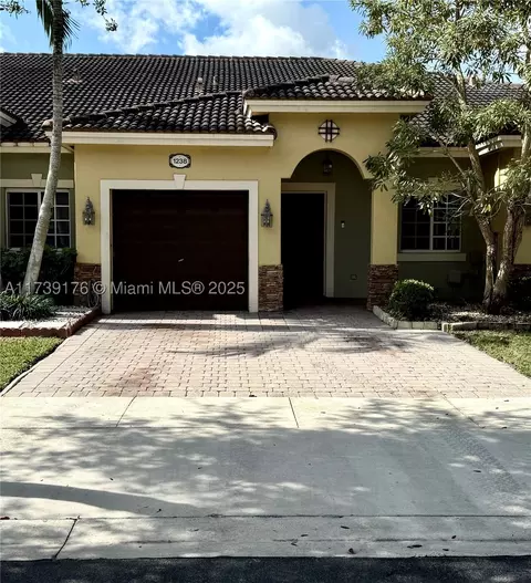 1238 NE 32nd Ter #1238, Homestead, FL 33033