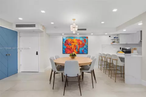 Dining - 1121 Crandon Blvd #E503, Key Biscayne, FL 33149 photo 1 of 1