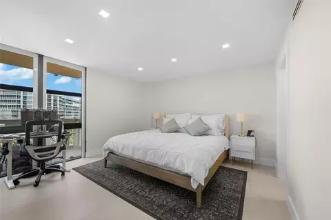 Bedroom - 1121 Crandon Blvd #E503, Key Biscayne, FL 33149 photo 1 of 2