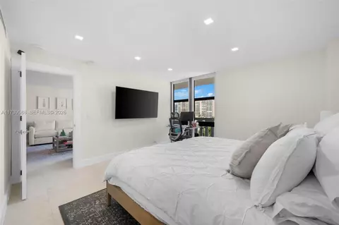 Bedroom - 1121 Crandon Blvd #E503, Key Biscayne, FL 33149 photo 2 of 2