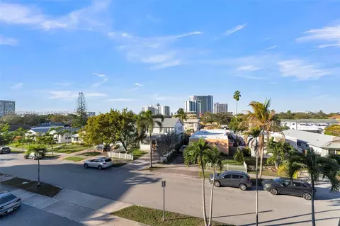 1720 Jefferson St #308, Hollywood, FL 33020