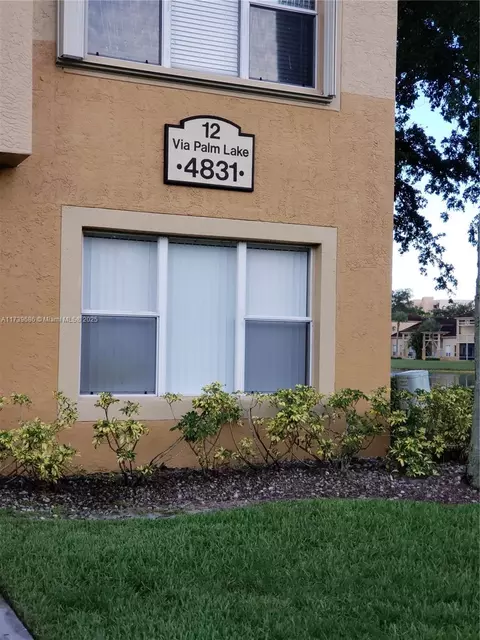 4831 Via Palm Lk #1209, West Palm Beach, FL 33417
