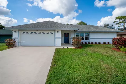 122 La Mancha Ave, Royal Palm Beach, FL 33411