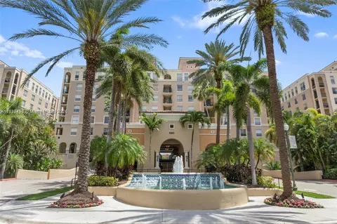 520 SE 5th Ave #2210, Fort Lauderdale, FL 33301
