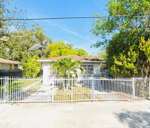 171 NW 56th St, Miami, FL 33127