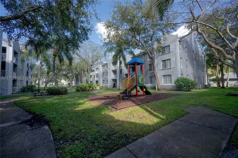 11133 SW 8th St #202, Pembroke Pines, FL 33025