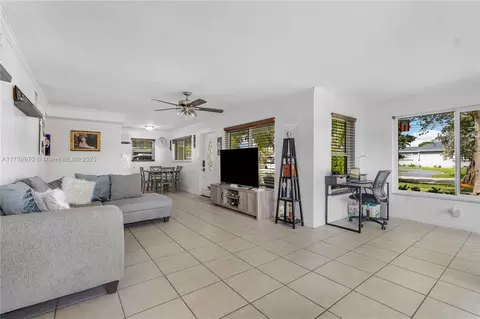 1116 E River Dr, Margate, FL 33063 photo 4