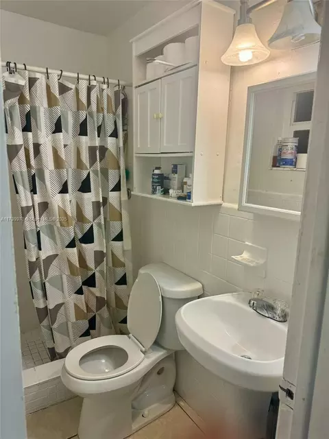 1116 E River Dr, Margate, FL 33063 photo 20