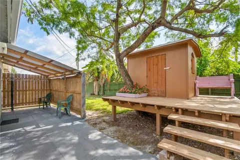 1116 E River Dr, Margate, FL 33063 photo 30