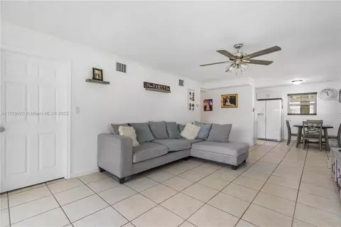 1116 E River Dr, Margate, FL 33063 photo 7
