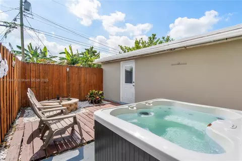 1116 E River Dr, Margate, FL 33063 photo 15