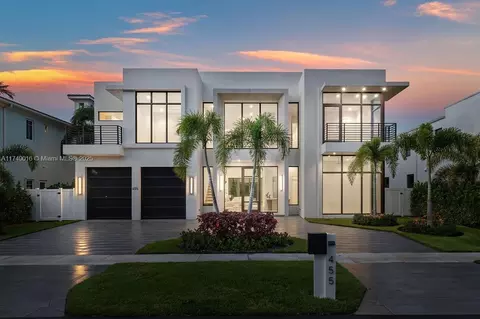 455 NE 4th St, Boca Raton, FL 33432