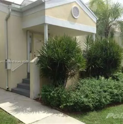 2212 SE 27th Dr #201-B, Homestead, FL 33035