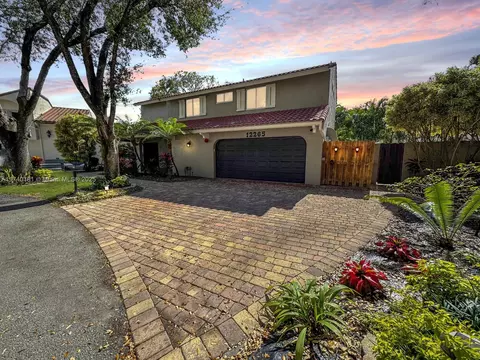 12265 Croton Way, Hollywood, FL 33026