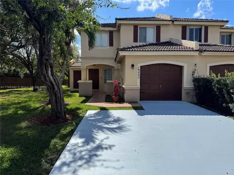 16402 SW 72nd Ter #16402, Miami, FL 33193