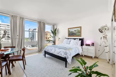 700 Biltmore Way #615, Coral Gables, FL 33134