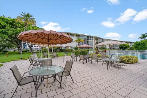 16900 NE 14th Ave #203, Miami, FL 33162