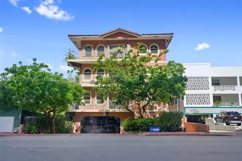 9008 Collins Ave #201, Surfside, FL 33154