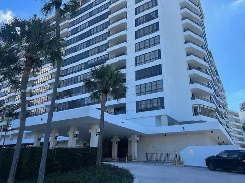 500 Three Island Blvd #306, Hallandale Beach, FL 33009