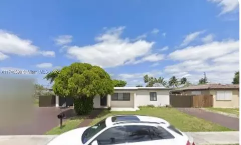 11225 SW 50th Ter, Miami, FL 33165