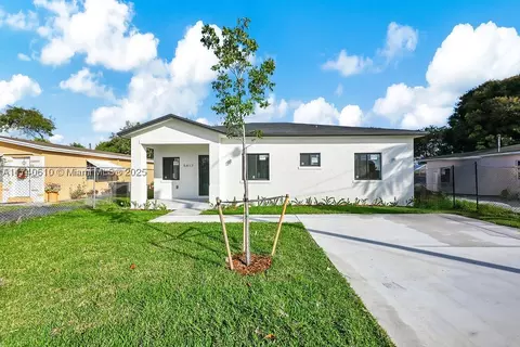 5417 SW 25th St, West Park, FL 33023