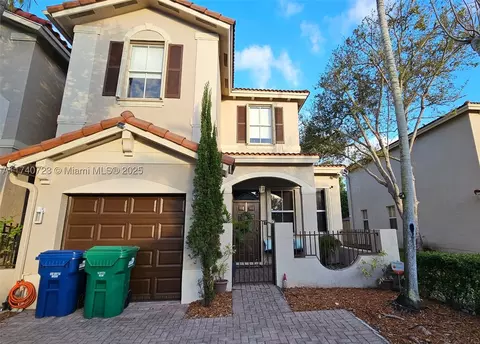 955 SW 154th Path #955, Miami, FL 33194